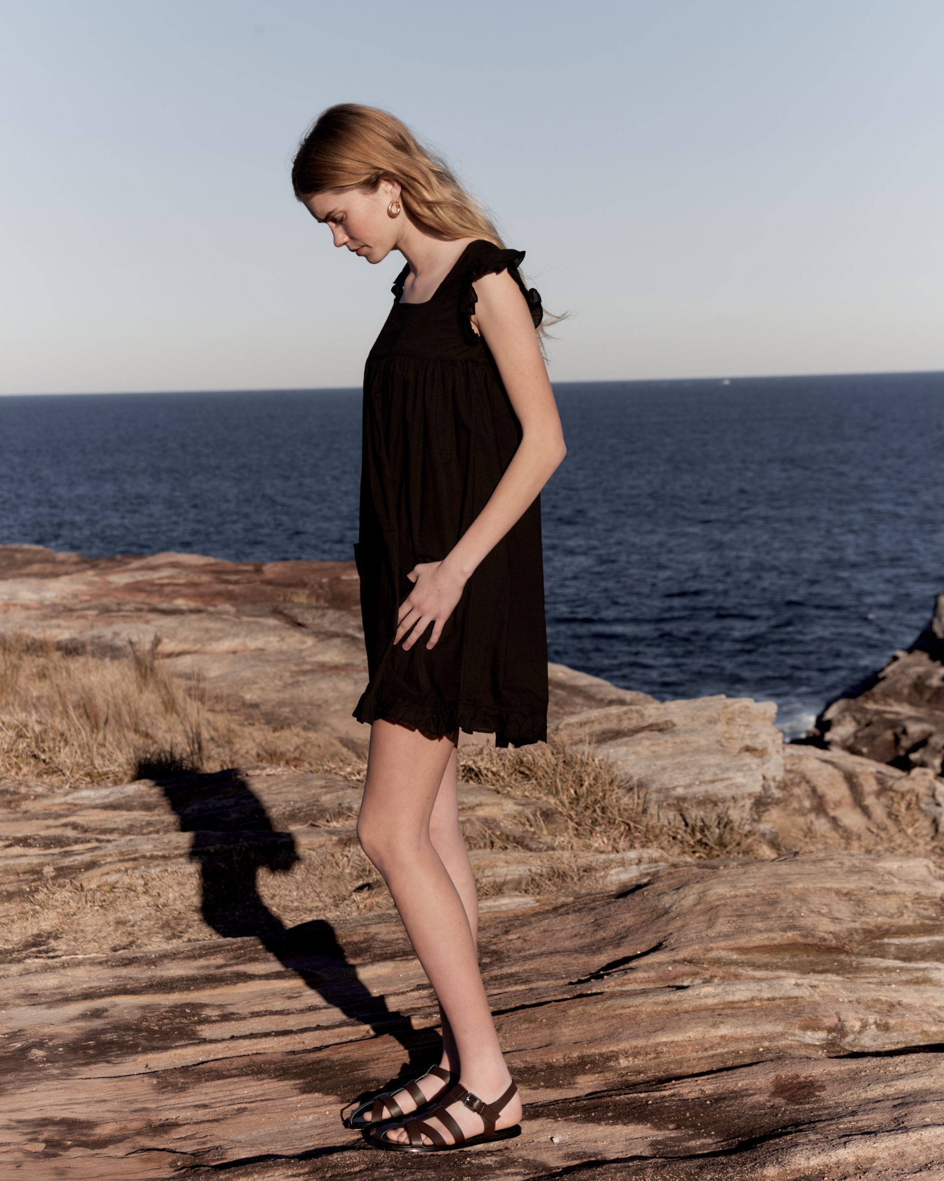 Lilou in Velvet Noir