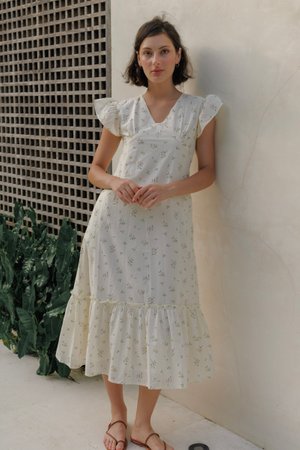 Amelie in Creamfield Bloom