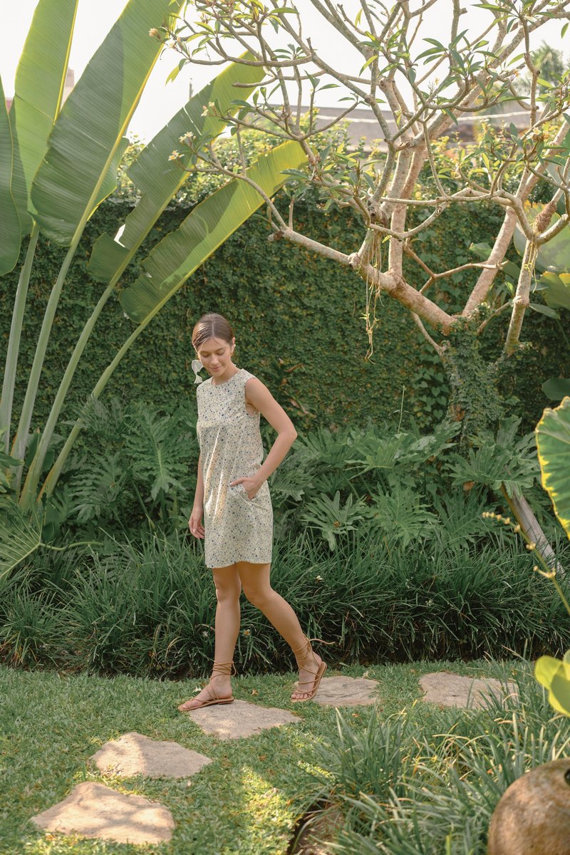 Mabel in Field Notes